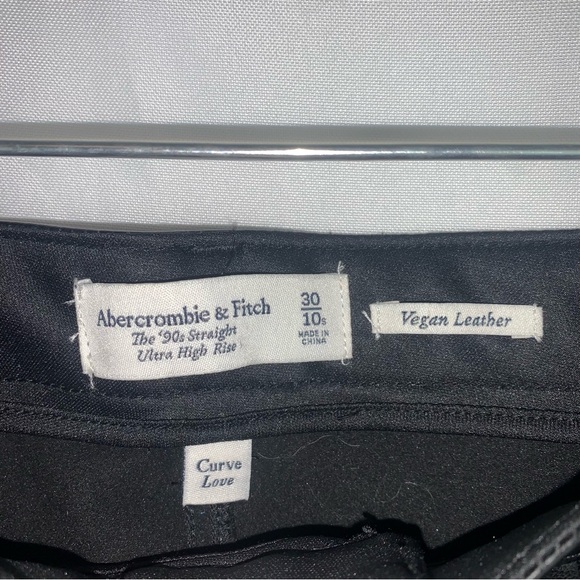 Abercrombie & Fitch '90s Straight Ultra High Rise Vegan Leather Pants Curve Love - Picture 8 of 8
